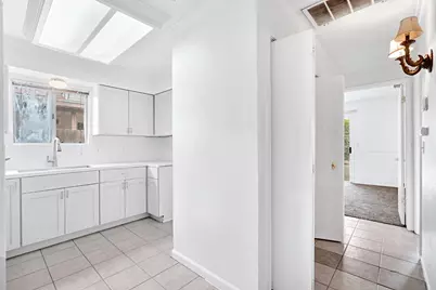 4466 N Cornelia Avenue, Fresno, CA 93722 - Photo 9