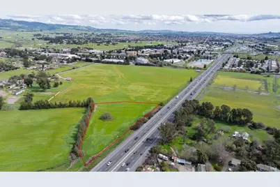 100 Orchard Lane, Petaluma, CA 94952 - Photo 3