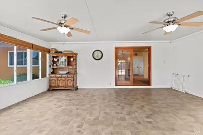 112 Aragon Court, Vallejo, CA 94591 - Photo 21