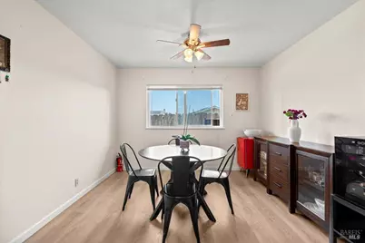 112 Aragon Court, Vallejo, CA 94591 - Photo 13