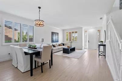 1101 Wildplum Court, Vacaville, CA 95687 - Photo 5