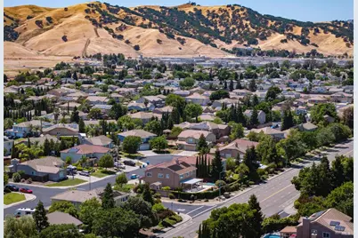 1101 Wildplum Court, Vacaville, CA 95687 - Photo 59