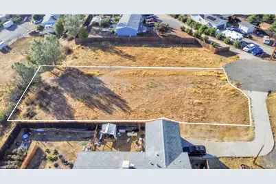 17832 Iris Way, Clearlake Oaks, CA 95423 - Photo 15