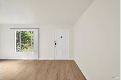 2525 Alameda Street, Vallejo, CA 94590 - Photo 5