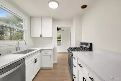 2525 Alameda Street, Vallejo, CA 94590 - Photo 11