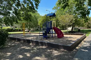 713 Blair Pl, Santa Rosa, CA 95401 - Photo 17