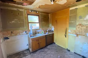 581 Louis Dr, Novato, CA 94945 - Photo 15