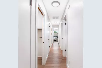 1060 Oakmont Court, Napa, CA 94559 - Photo 29