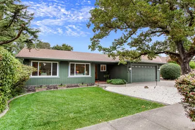 1060 Oakmont Court, Napa, CA 94559 - Photo 1