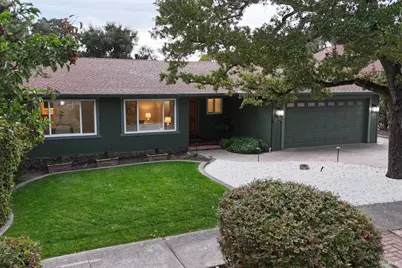 1060 Oakmont Court, Napa, CA 94559 - Photo 7