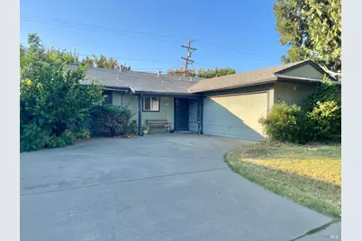 154 Rainier Circle, Vacaville, CA 95687 - Photo 1