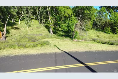 19956 Mountain Meadow S, Hidden Valley Lake, CA 95467 - Photo 5