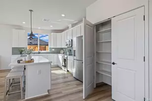 707 Billhook Dr, Vacaville, CA 95687 - Photo 29