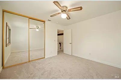 263 Brookdale Drive, Vacaville, CA 95687 - Photo 33
