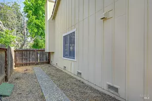 263 Brookdale Dr, Vacaville, CA 95687 - Photo 47