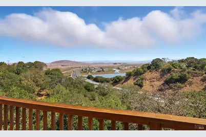 1 Green Point Lane, Novato, CA 94945 - Photo 9
