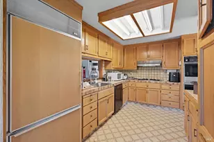 1 Green Point Ln, Novato, CA 94945 - Photo 11