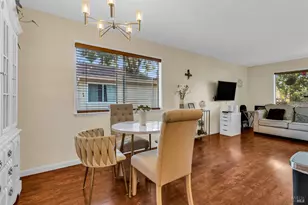 1951 Aletha Ln, Vacaville, CA 95687 - Photo 3