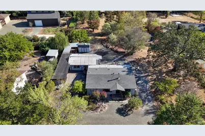 80 Serres Drive, Sonoma, CA 95476 - Photo 3