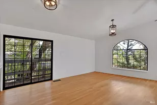 19 Juniper Dr, Napa, CA 94558 - Photo 9