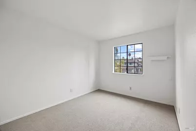 706 Peregrine Way, Vacaville, CA 95687 - Photo 23