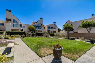 171 Nantucket Lane, Vallejo, CA 94590 - Photo 35