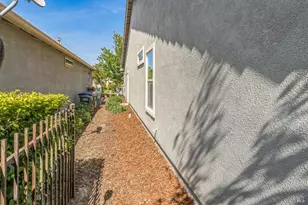 305 Birch Ridge Dr, Rio Vista, CA 94571 - Photo 7