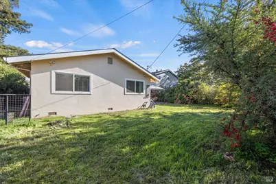 230 E Walnut Street, Dixon, CA 95620 - Photo 25