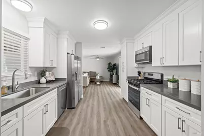 230 E Walnut Street, Dixon, CA 95620 - Photo 7