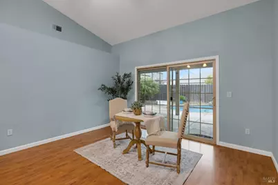 809 Cookson Street, Vacaville, CA 95687 - Photo 5