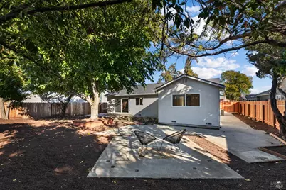 907 Shelduck Court, Suisun City, CA 94585 - Photo 31