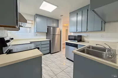 2725 Teton Lane, Fairfield, CA 94533 - Photo 11