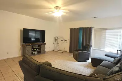 416 Pearce Court, Suisun City, CA 94585 - Photo 9