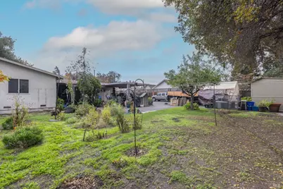 2030 W Pueblo Avenue, Napa, CA 94558 - Photo 13