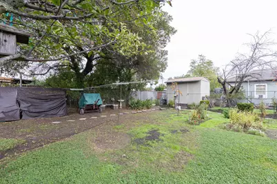 2030 W Pueblo Avenue, Napa, CA 94558 - Photo 11
