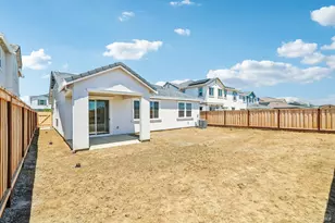 2361 Newcastle Dr, Vacaville, CA 95687 - Photo 23