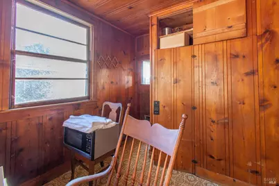 1453 Calistoga Avenue, Napa, CA 94559 - Photo 11