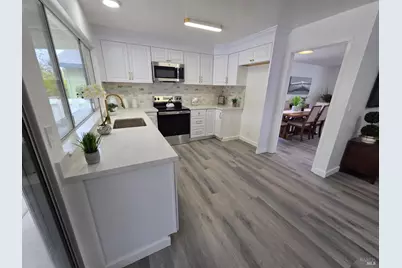 122 Carlsbad Circle, Vacaville, CA 95687 - Photo 11