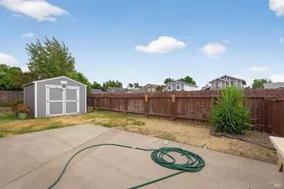 773 Peregrine Way, Vacaville, CA 95687 - Photo 31