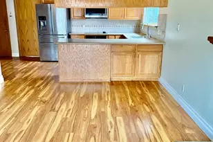 214 Albany Ave, Vacaville, CA 95687 - Photo 11