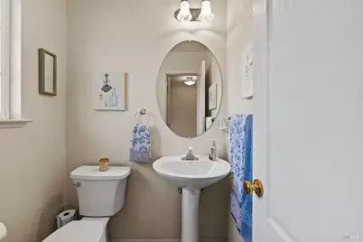 160 Sutherlin Lane, Fairfield, CA 94534 - Photo 27