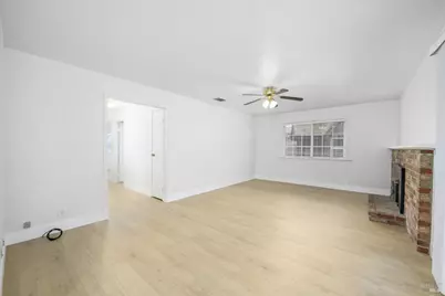 171 San Luis Court, Vacaville, CA 95688 - Photo 7