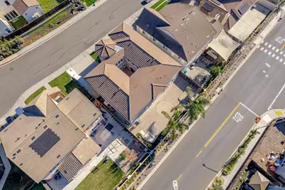 247 Cantada Way, American Canyon, CA 94503 - Photo 5