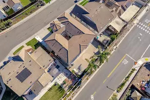 247 Cantada Way, American Canyon, CA 94503 - Photo 5