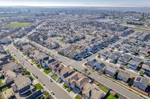 247 Cantada Way, American Canyon, CA 94503 - Photo 13