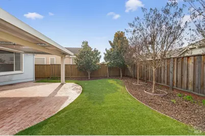 3079 Red Maple Court, Vacaville, CA 95687 - Photo 39