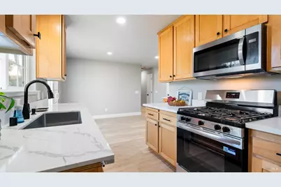 839 Bernadette Avenue, Rohnert Park, CA 94928 - Photo 25