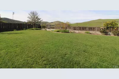 2840 Thornbury Court, Vallejo, CA 94591 - Photo 25