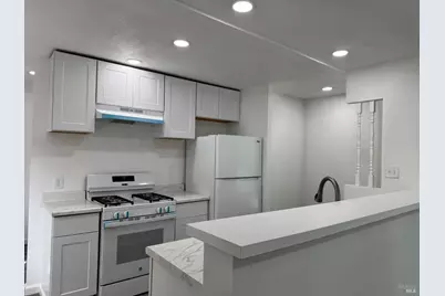 Lincoln Road W #317, Vallejo, CA 94590 - Photo 27