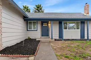 449 Cordoba Ln, Vacaville, CA 95688 - Photo 3